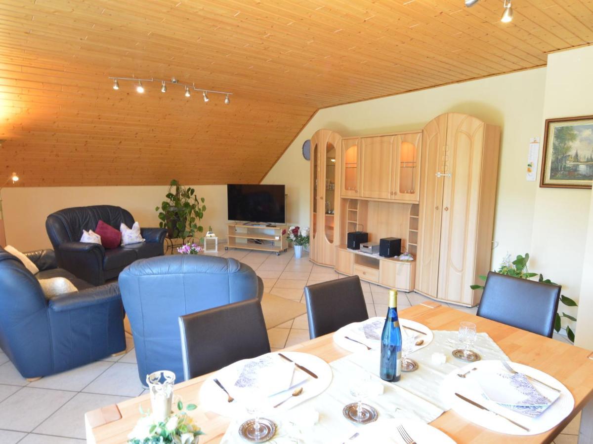 Sun Kissed Apartment In Lirstal With Garden Buitenkant foto